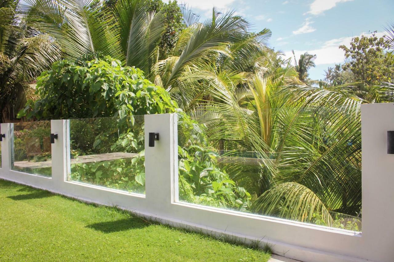Balian Surf Villas Selemadeg  Exteriör bild